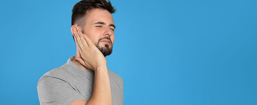 What Does an Ear Infection Feel Like?