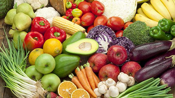 Although it's strongly recommended for preventing the flu, getting a vaccine is not the only way to protect yourself from the flu. What you eat every day can also keep you from getting sick. Next time your headed to the store, add these 5 Flu Fighting Foods to your grocery lists to help fight the