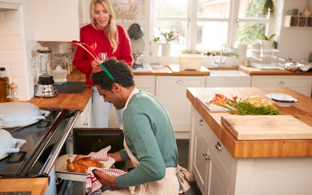What to Do If You Burn Yourself While Cooking during the Holidays
